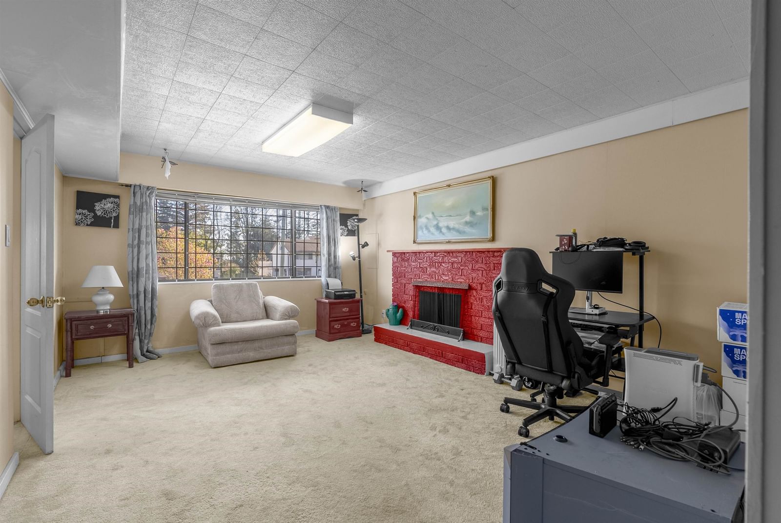 Listing Image 8