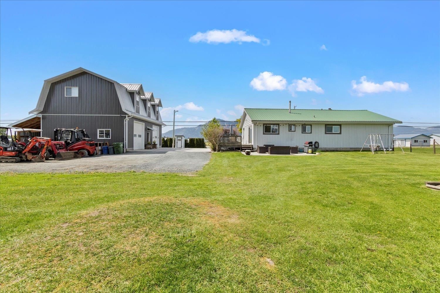 Listing Image 32