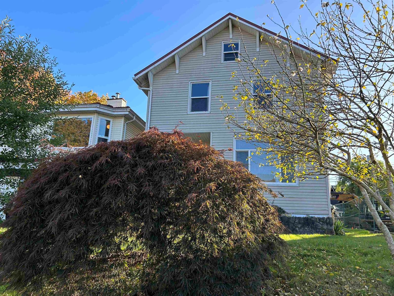 Listing Image 12