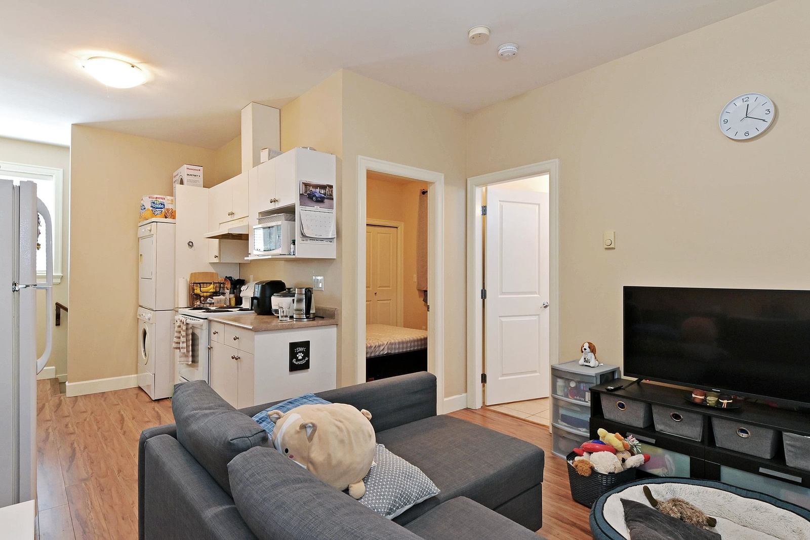 Listing Image 32