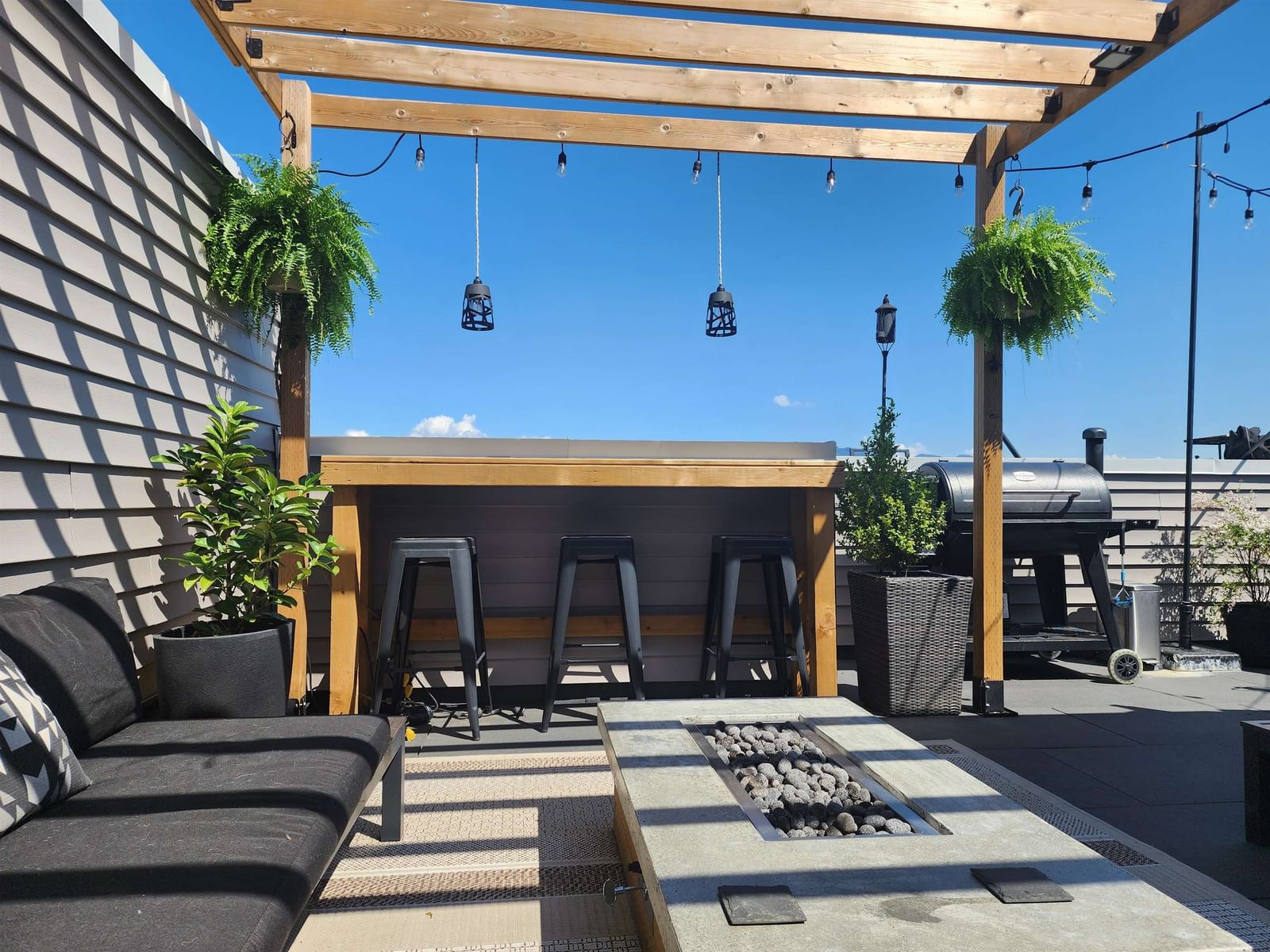 Listing Image 30