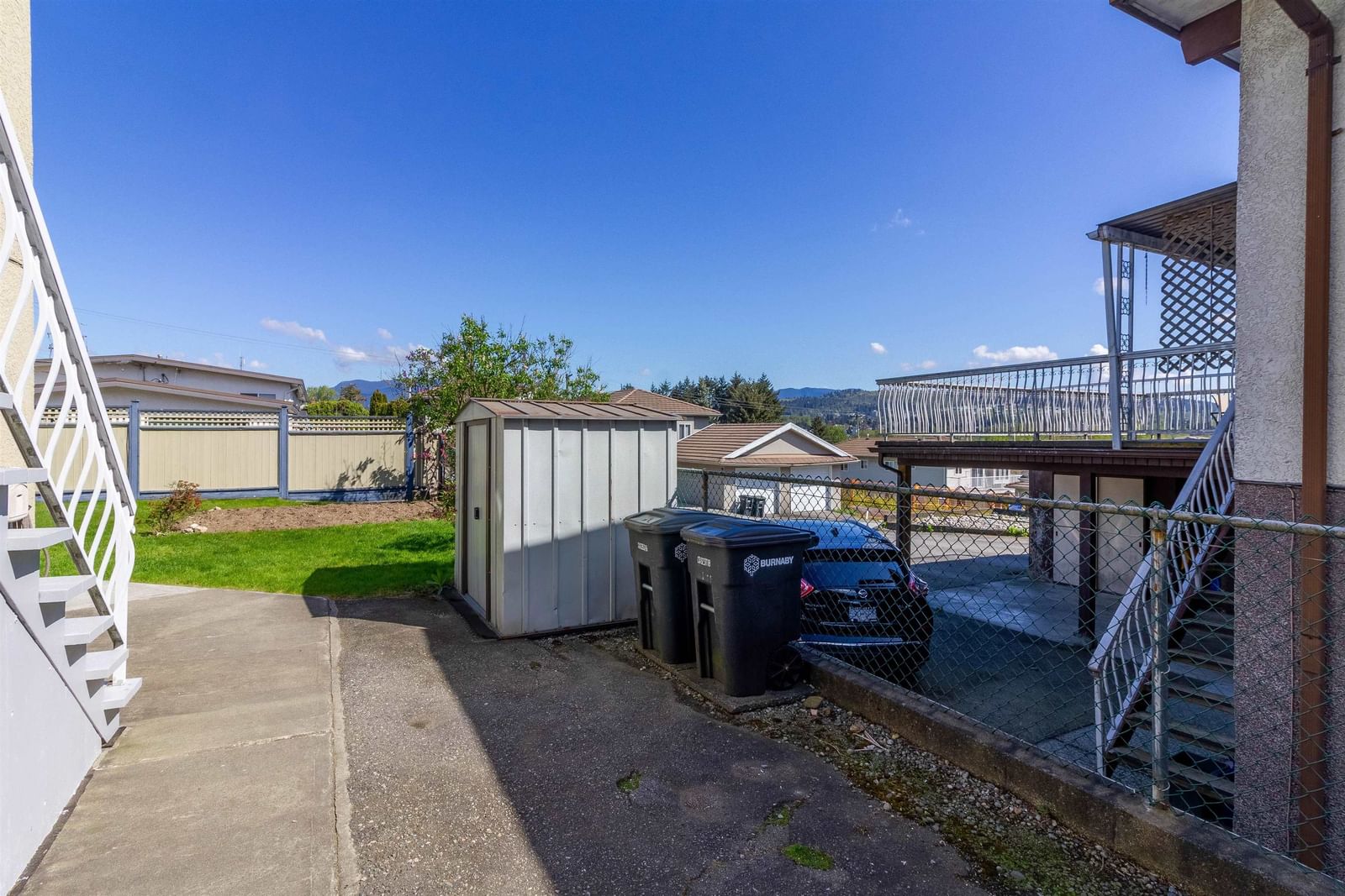 Listing Image 14