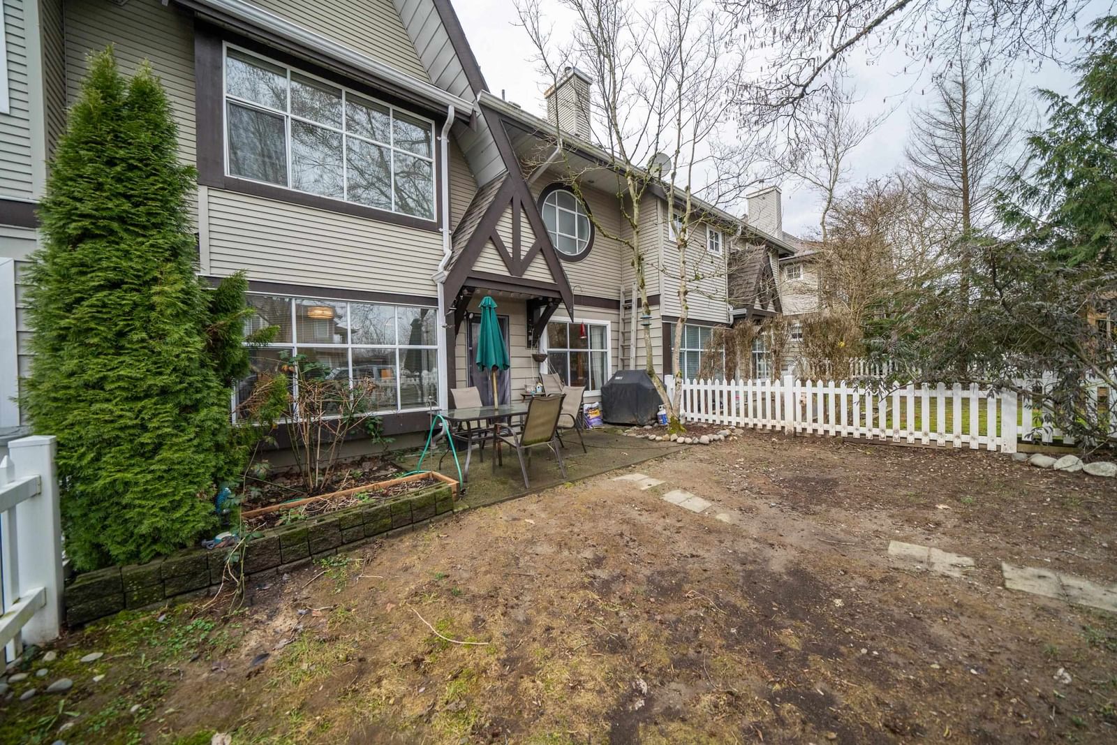 Listing Image 24