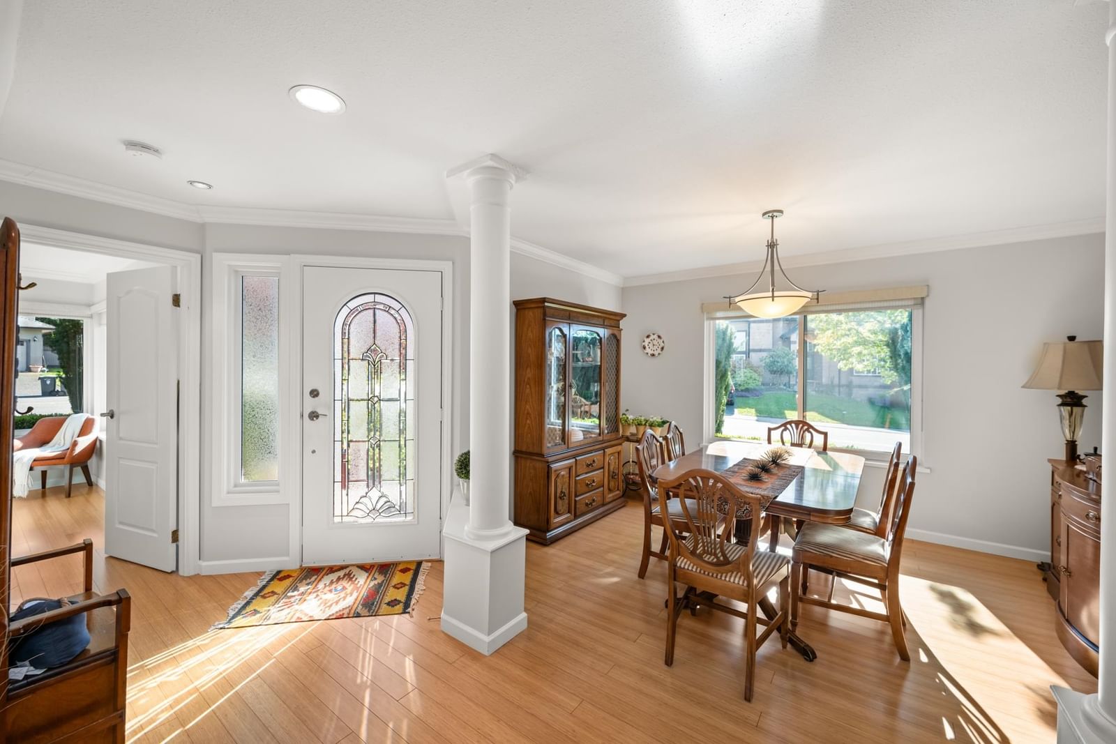Listing Image 17