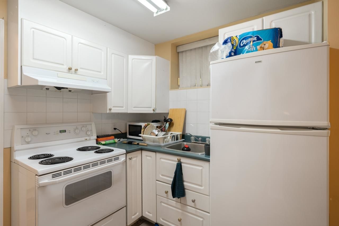 Listing Image 20