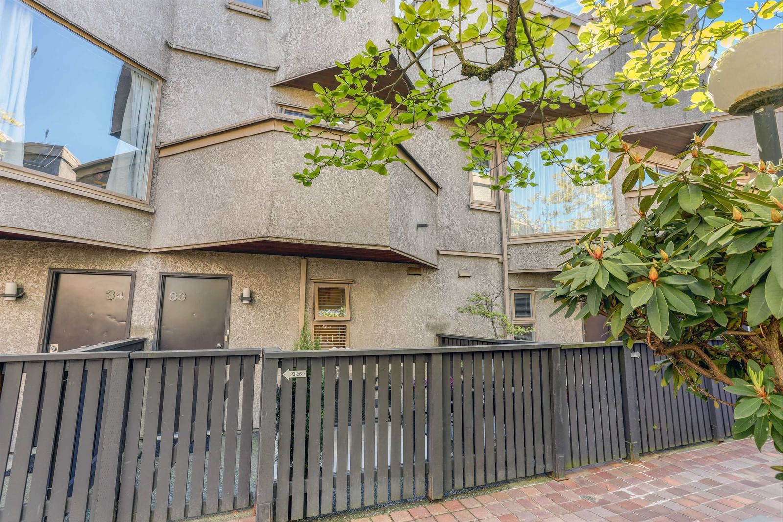 Listing Image 18