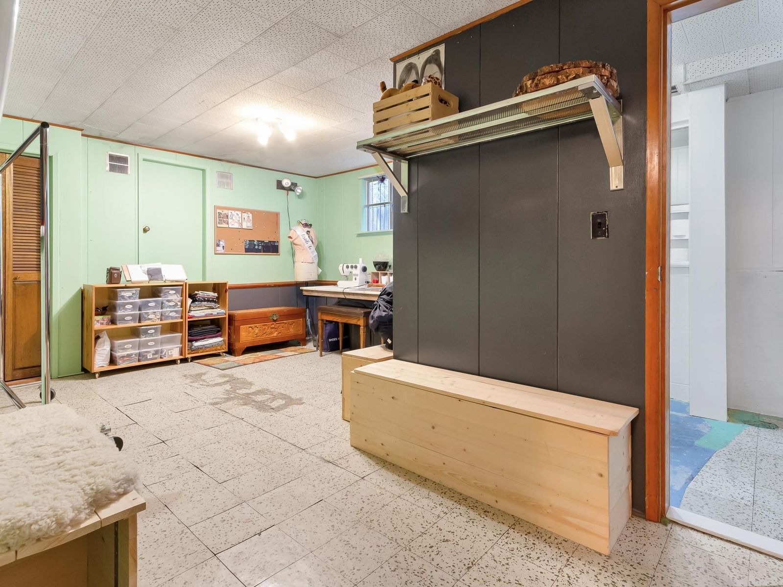 Listing Image 15