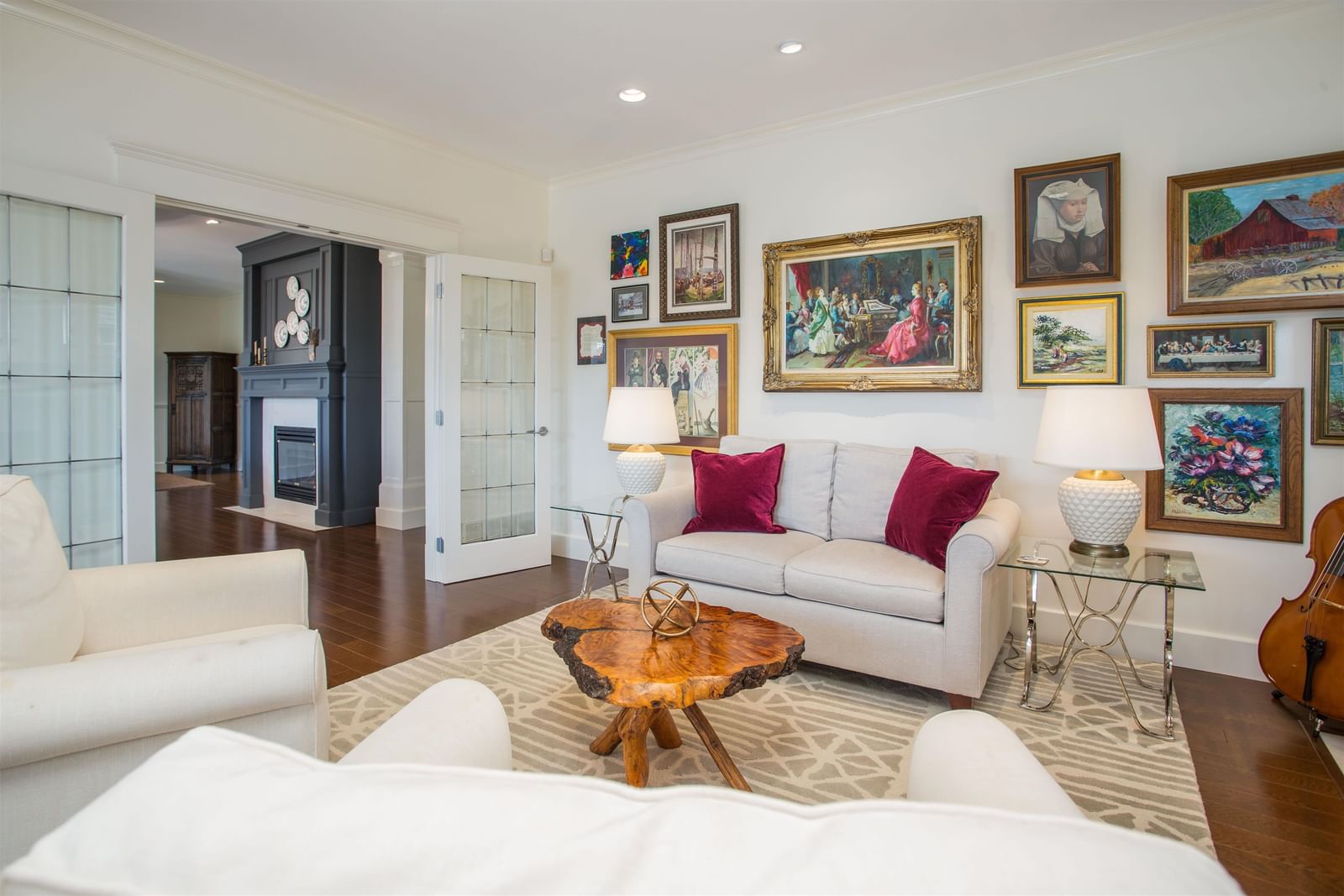 Listing Image 10