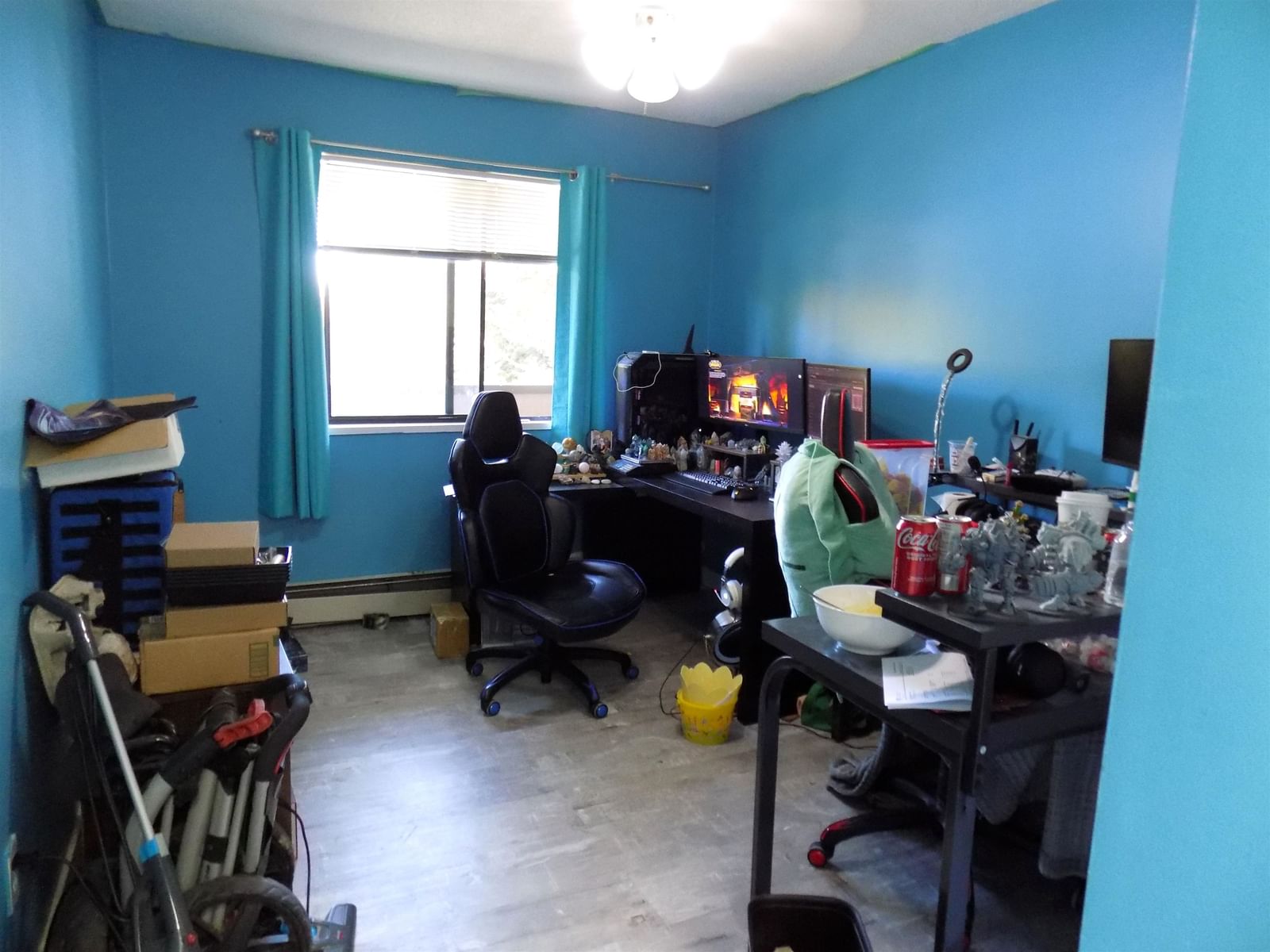 Listing Image 11