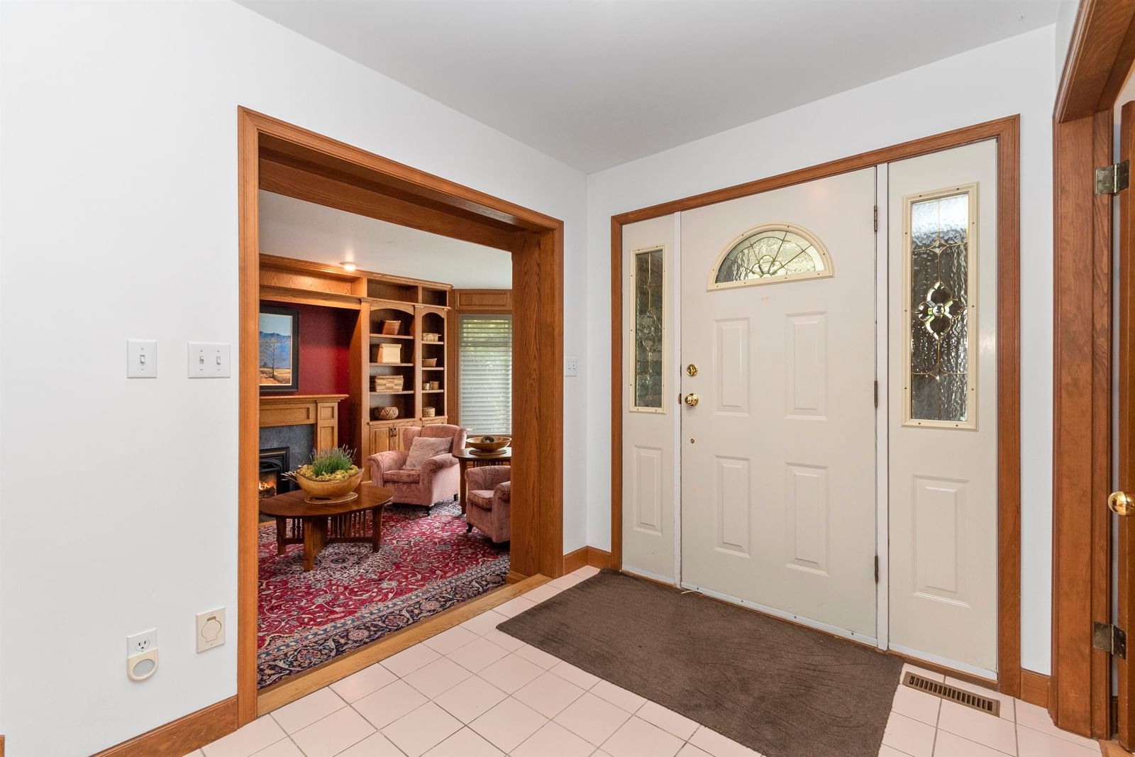 Listing Image 6