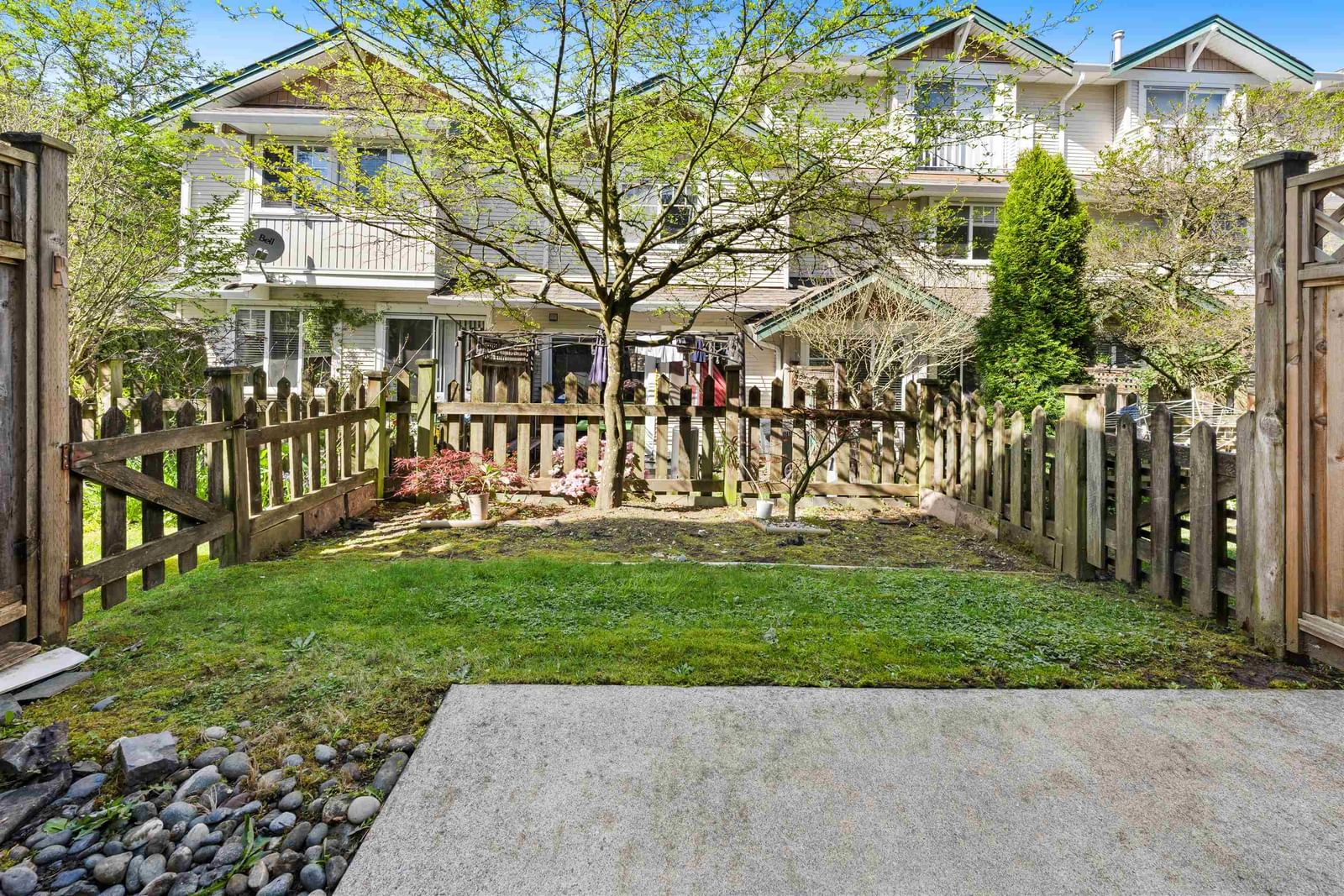Listing Image 10