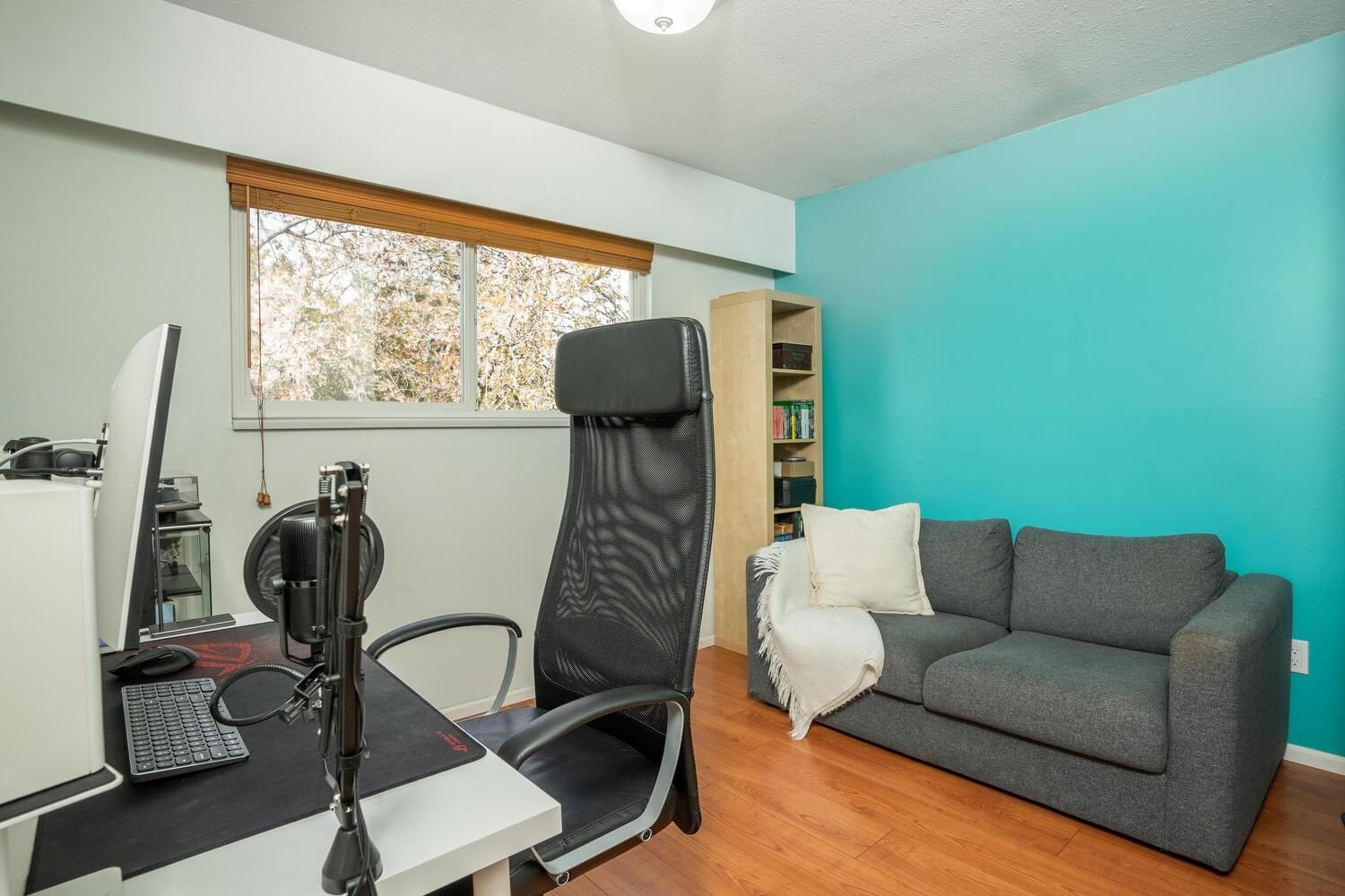 Listing Image 18