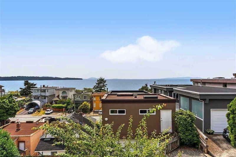 15542 Columbia Avenue, White Rock, British Columbia (MLS R2874842)