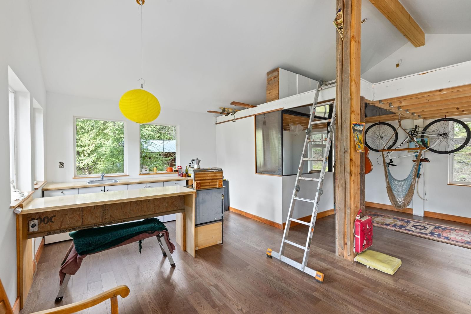 Listing Image 10