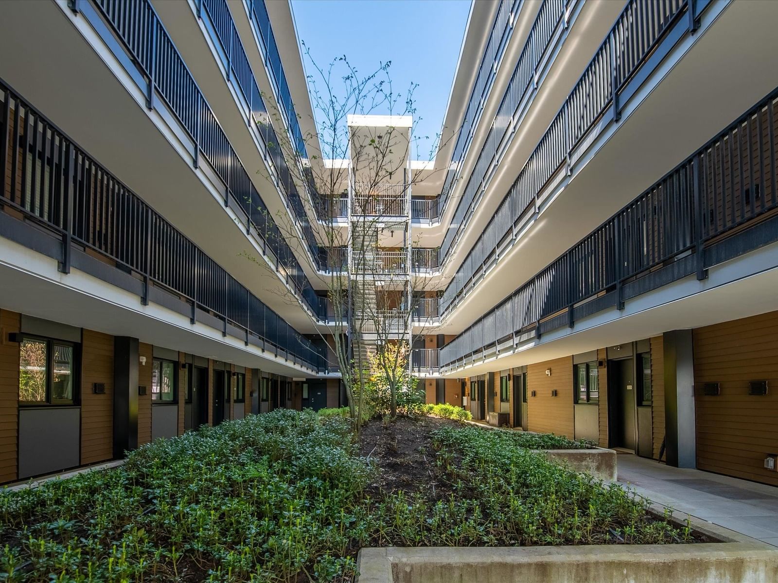 Listing Image 20