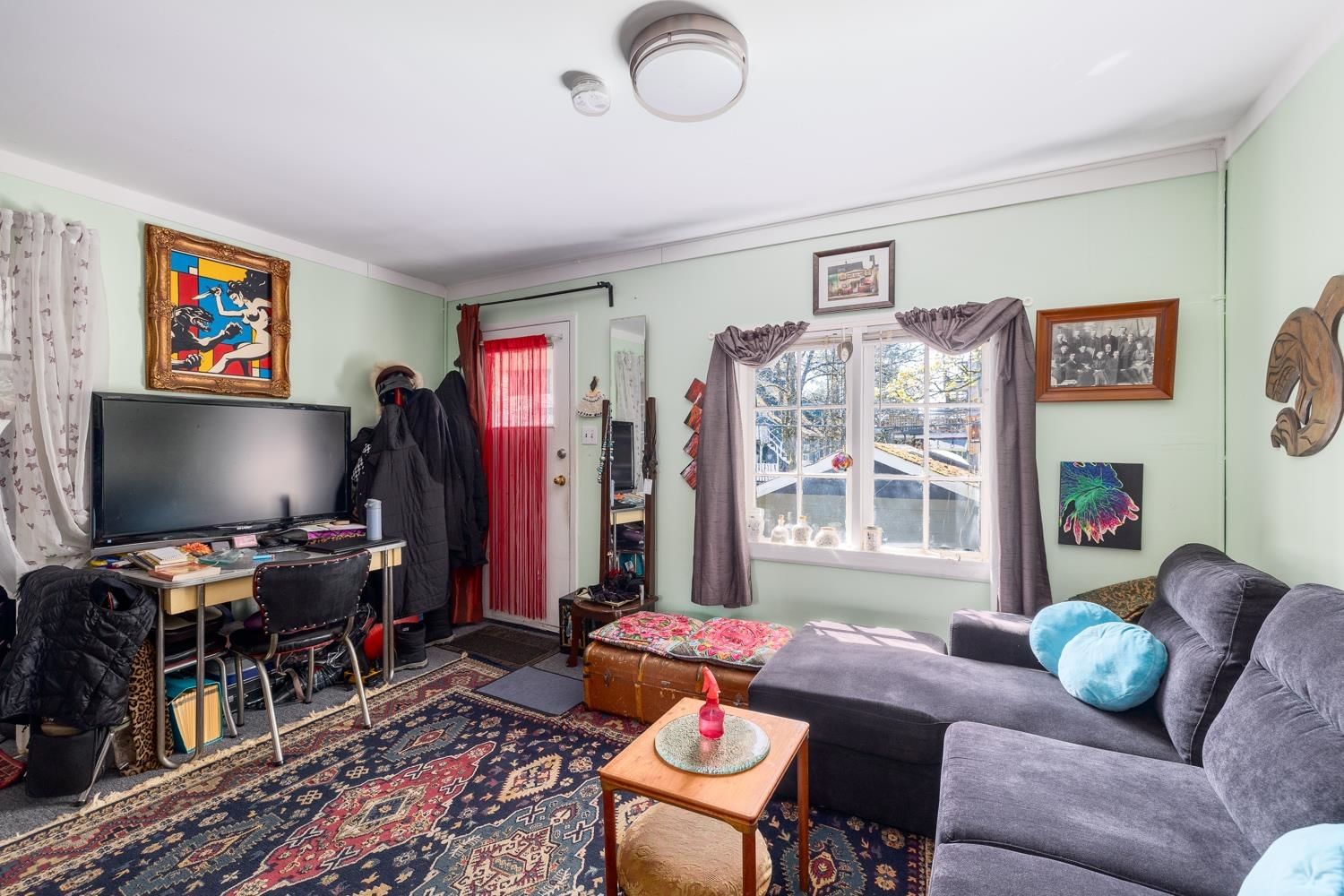 Listing Image 15