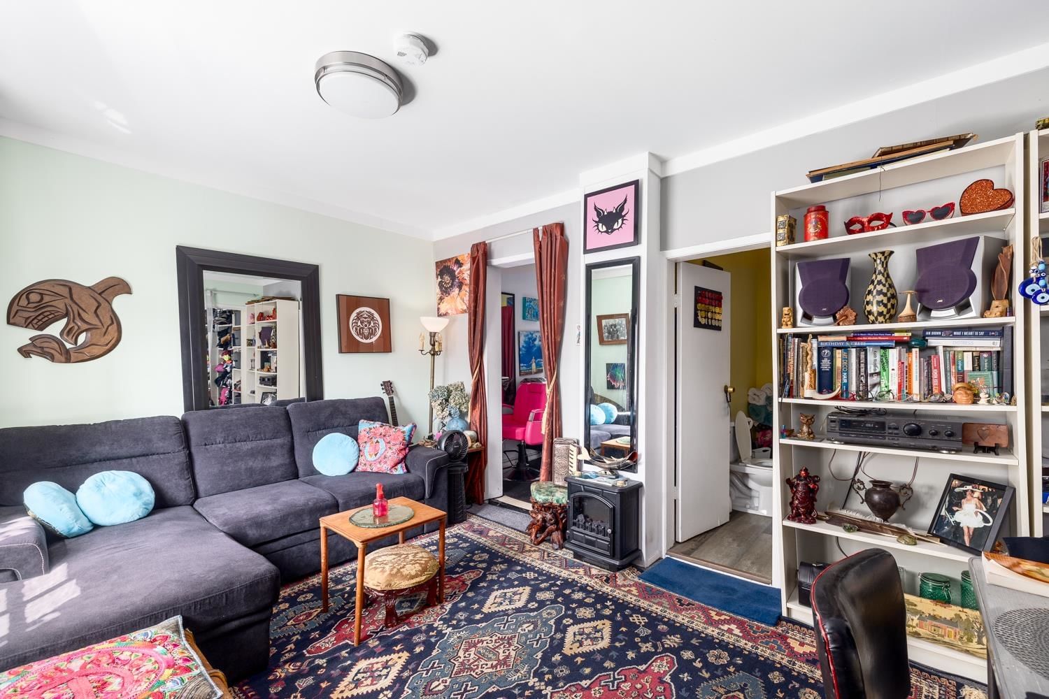 Listing Image 17