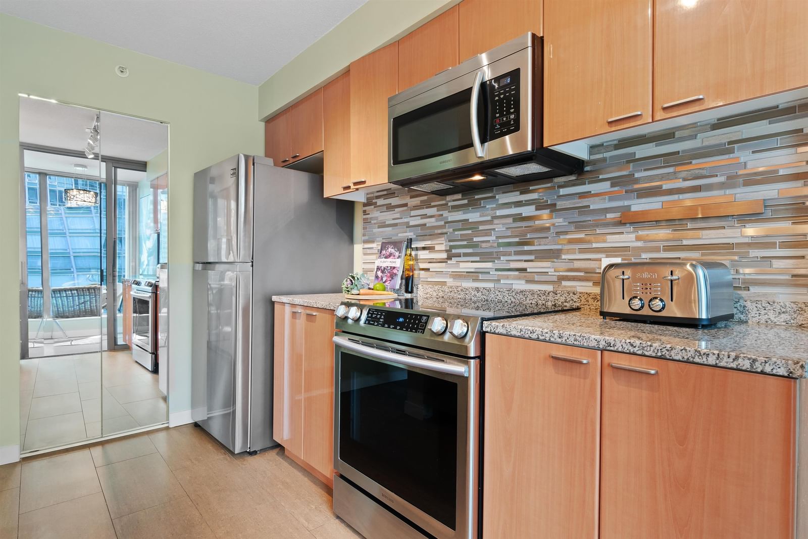 Listing Image 15