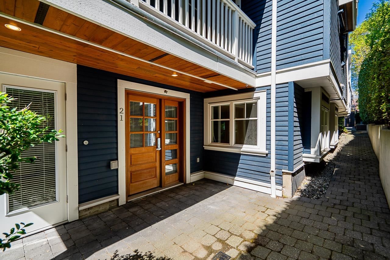 Listing Image 5