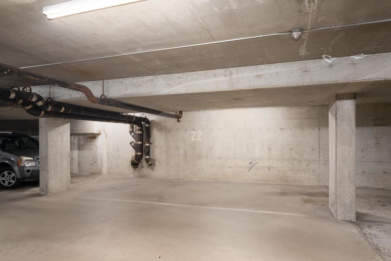 Listing Image 30