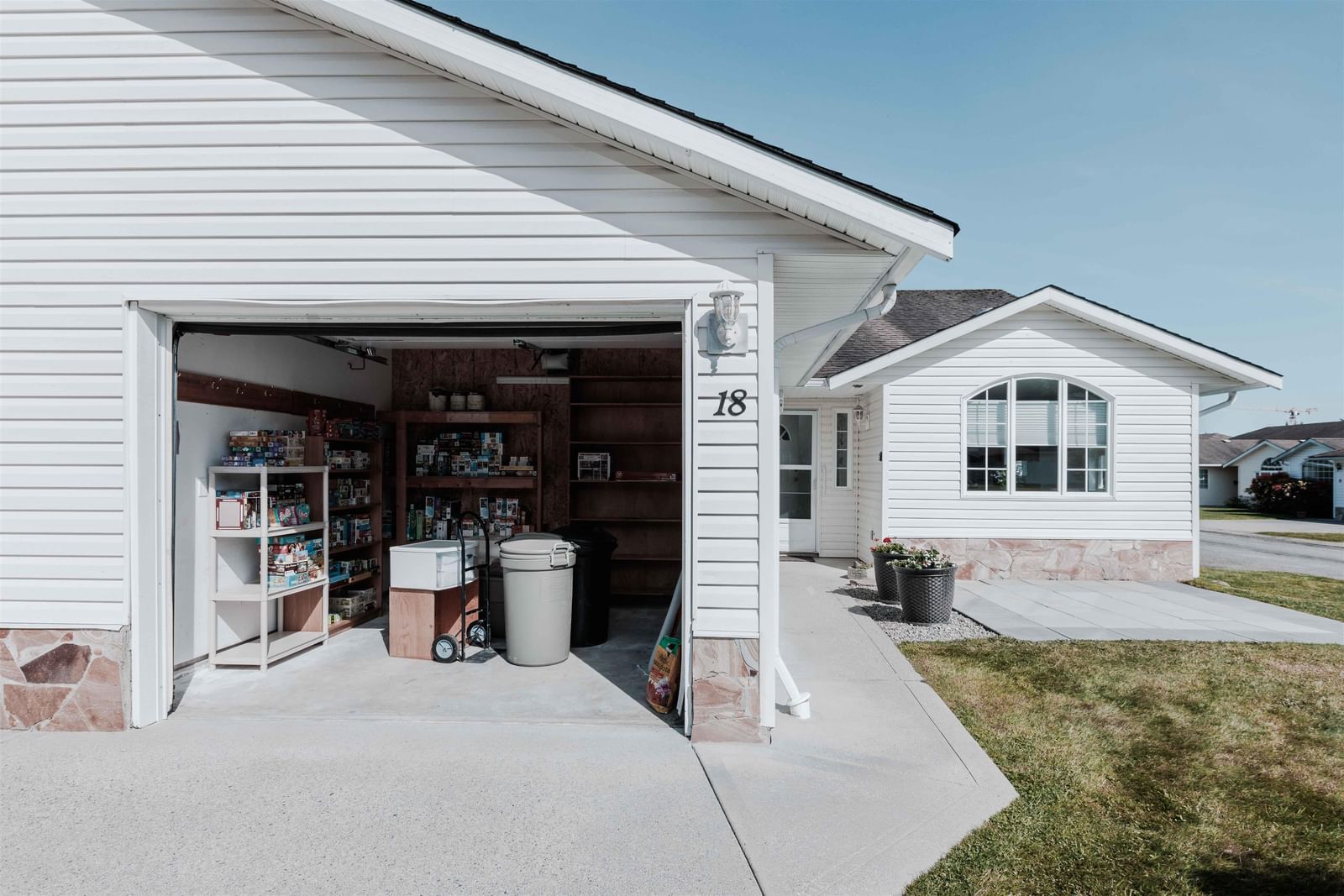 Listing Image 20
