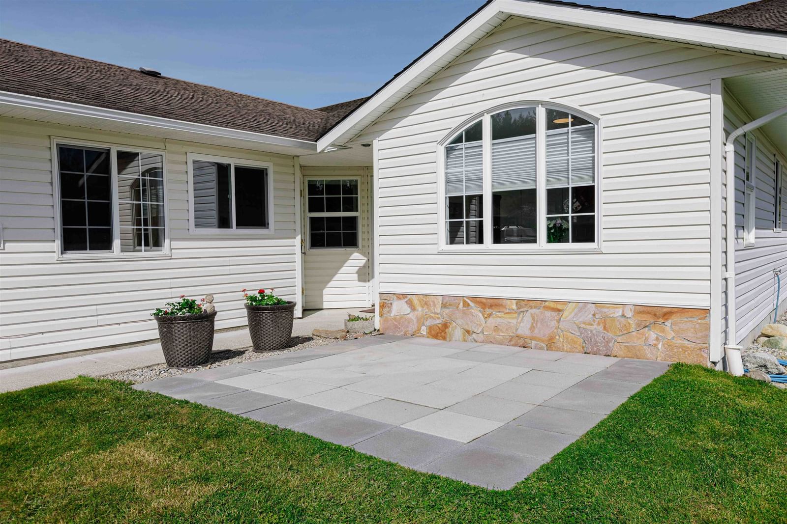 Listing Image 24