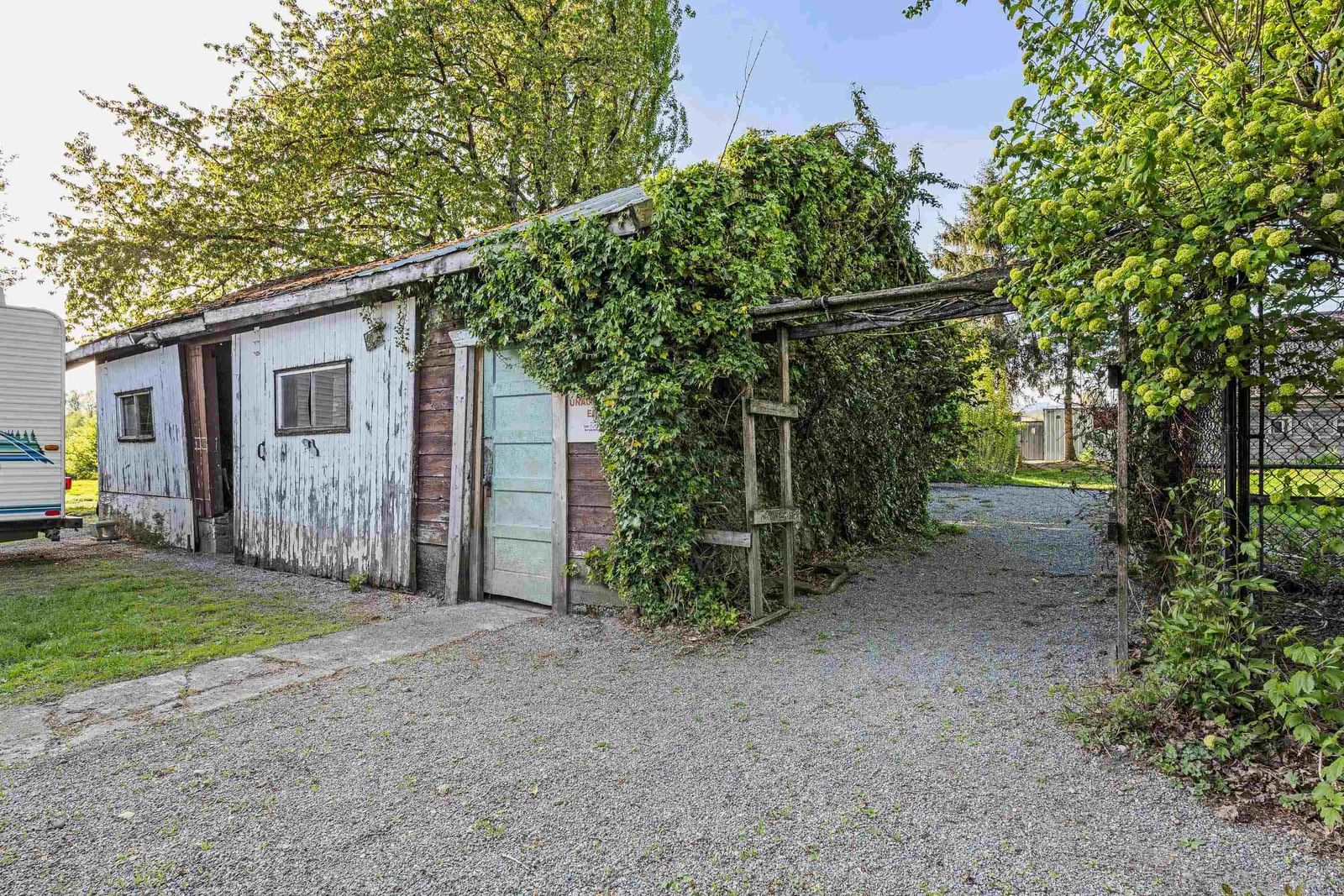 Listing Image 21