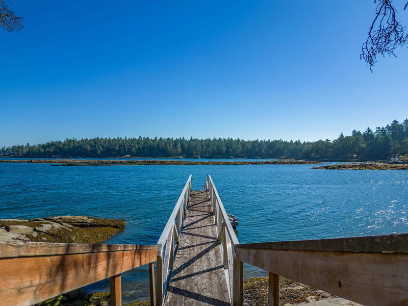 1361 Sturdies Bay Road, Galiano Island, V0N 1P0 | Image 3