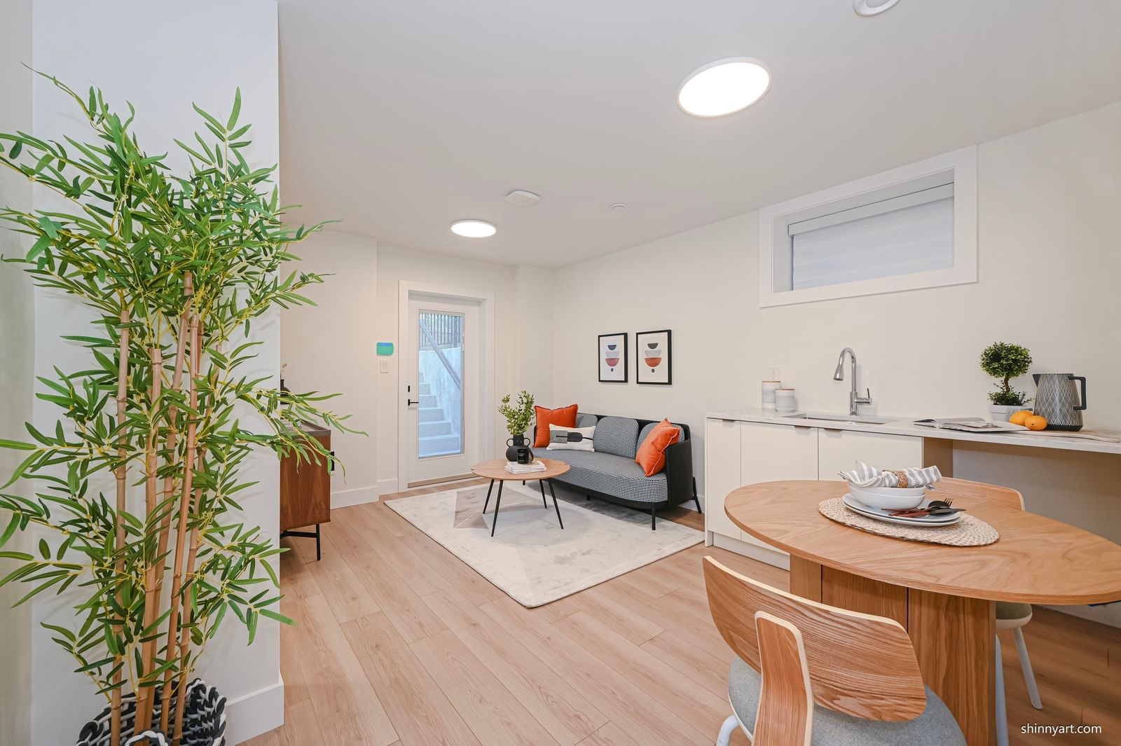 Listing Image 13