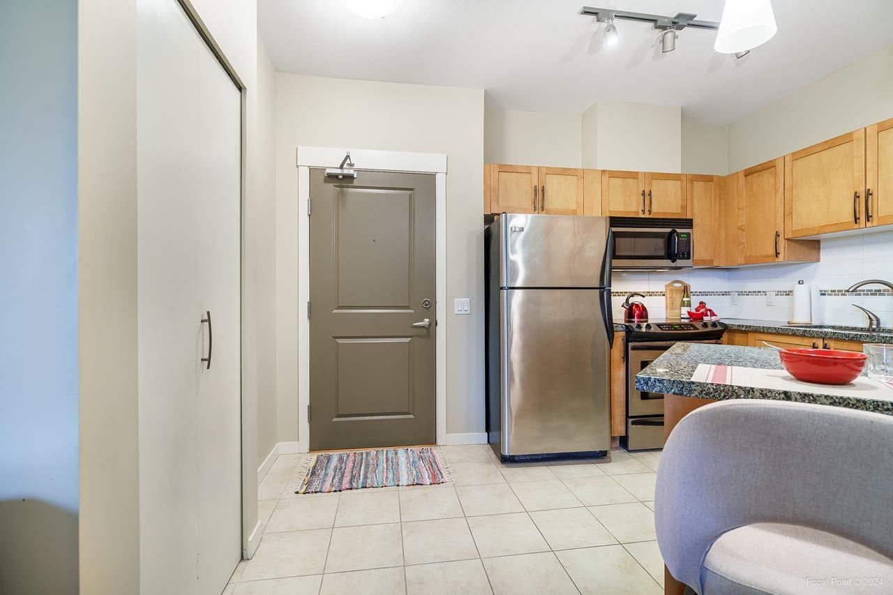 Listing Image 20