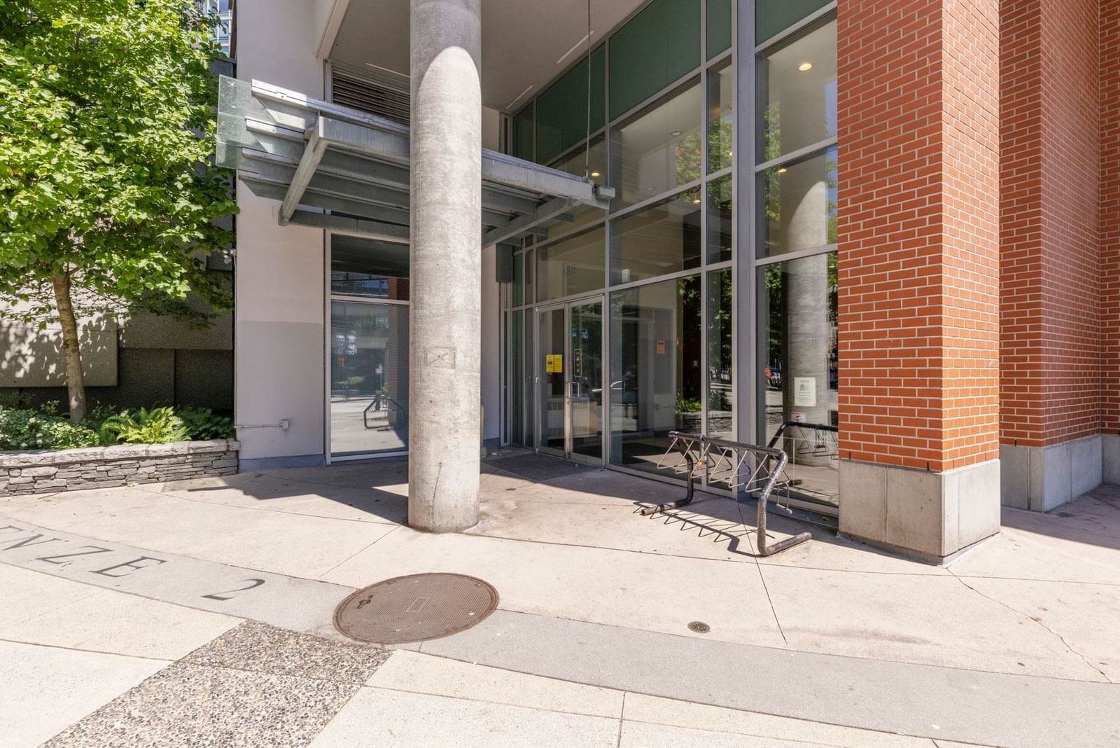 Listing Image 21