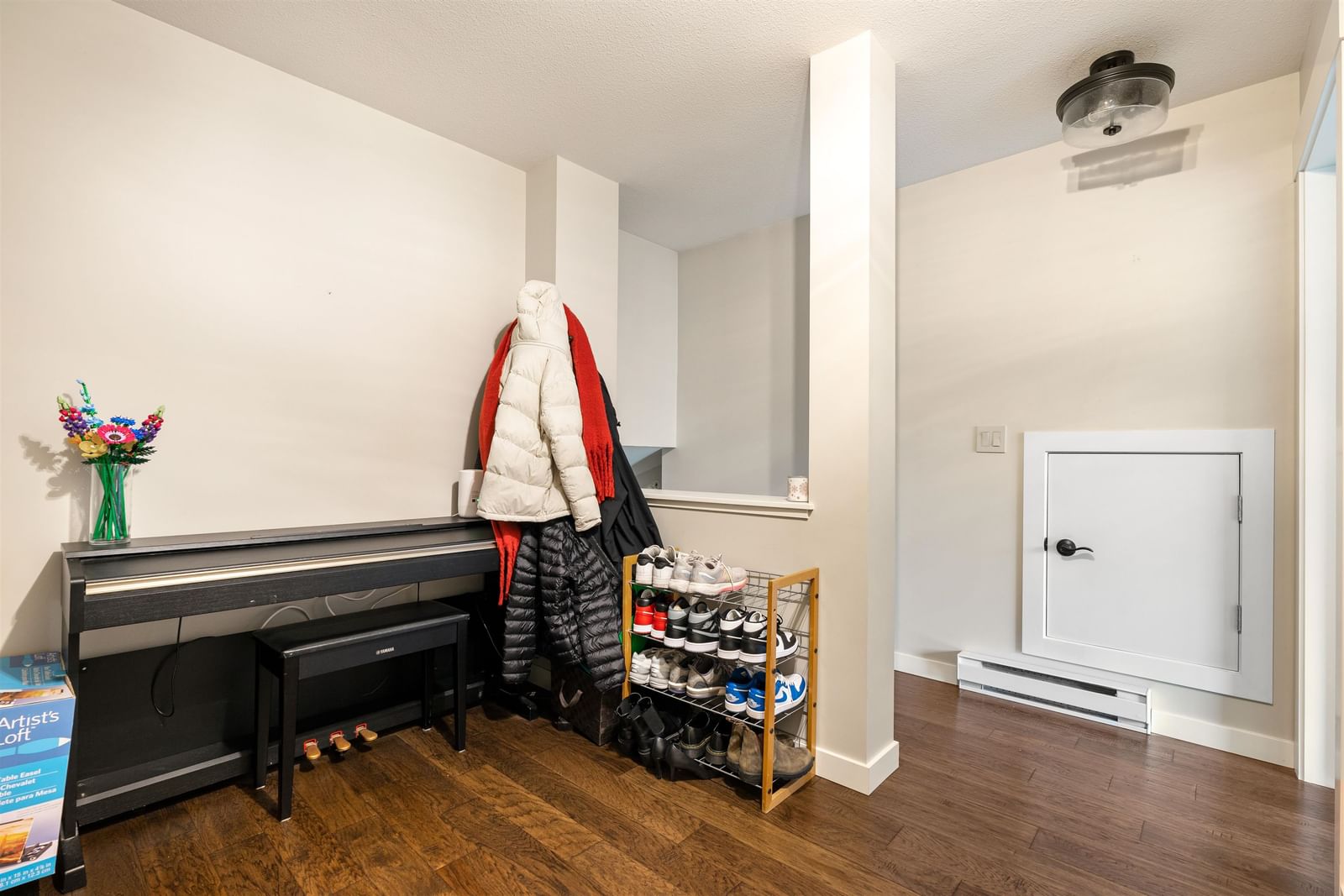 Listing Image 19