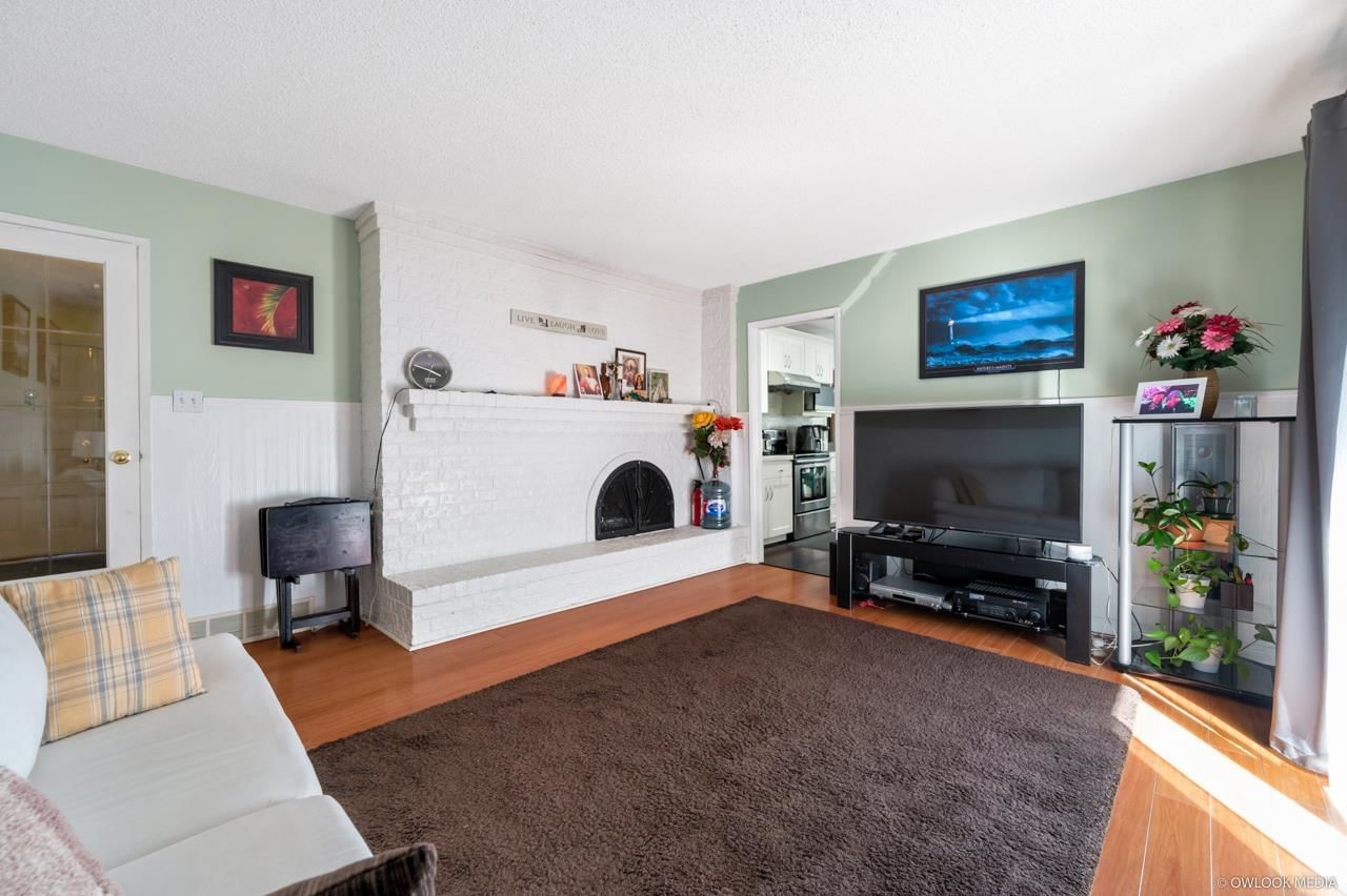 Listing Image 17