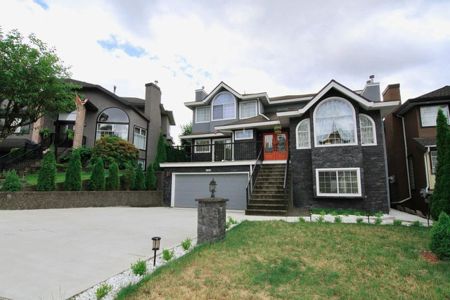 2678 Klassen Court