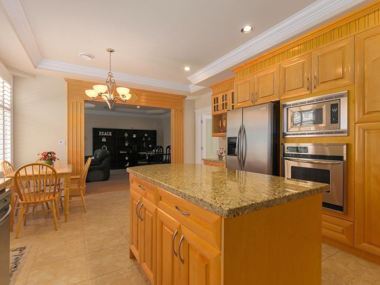 Listing Image 11
