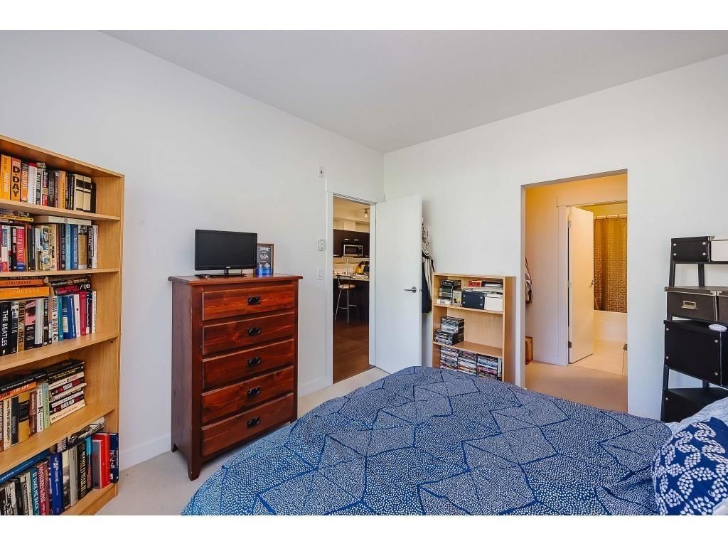 Listing Image 17