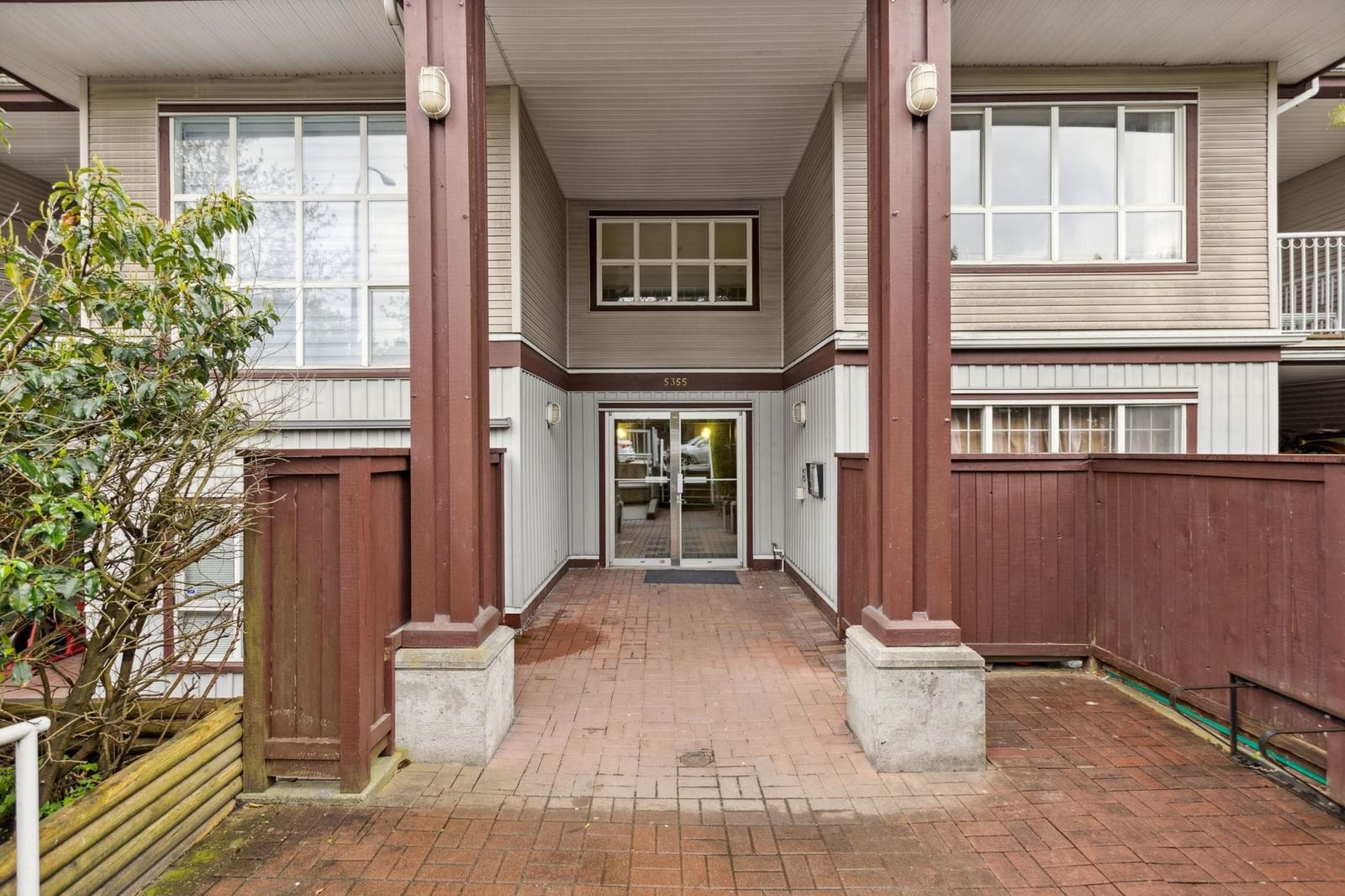 Listing Image 30