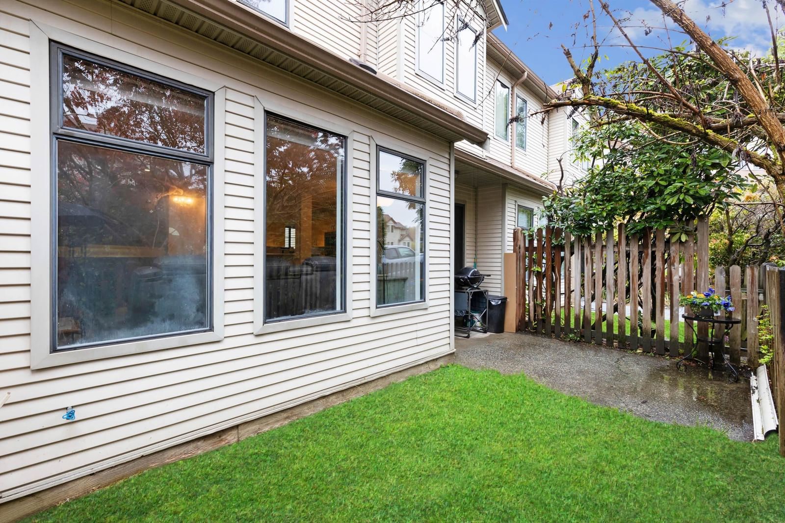Listing Image 20