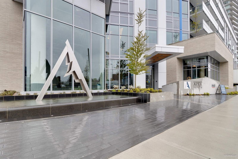 306 - 1500 Fern Street, North Vancouver, V7J 0E6 | Image 2