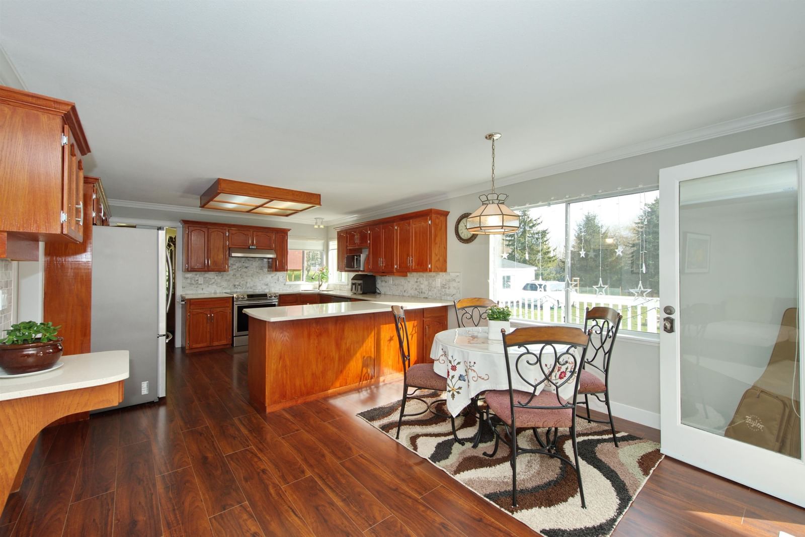 Listing Image 14
