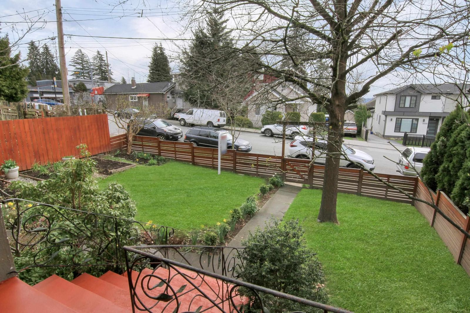 Listing Image 13