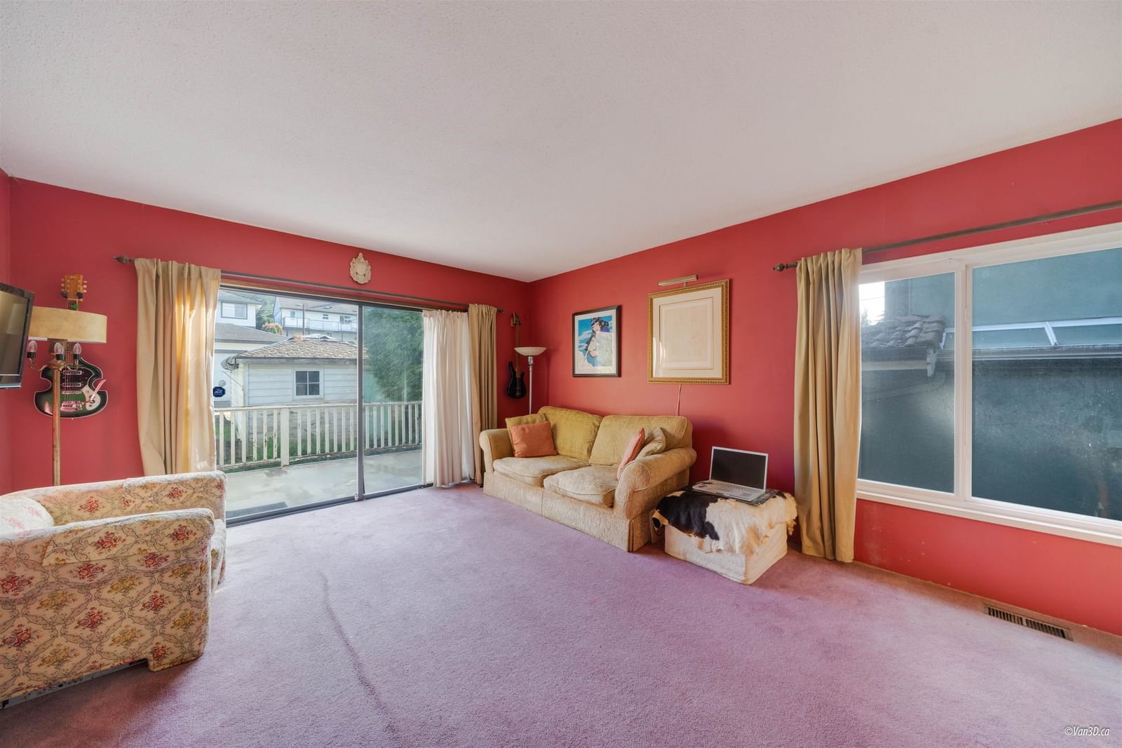 Listing Image 8
