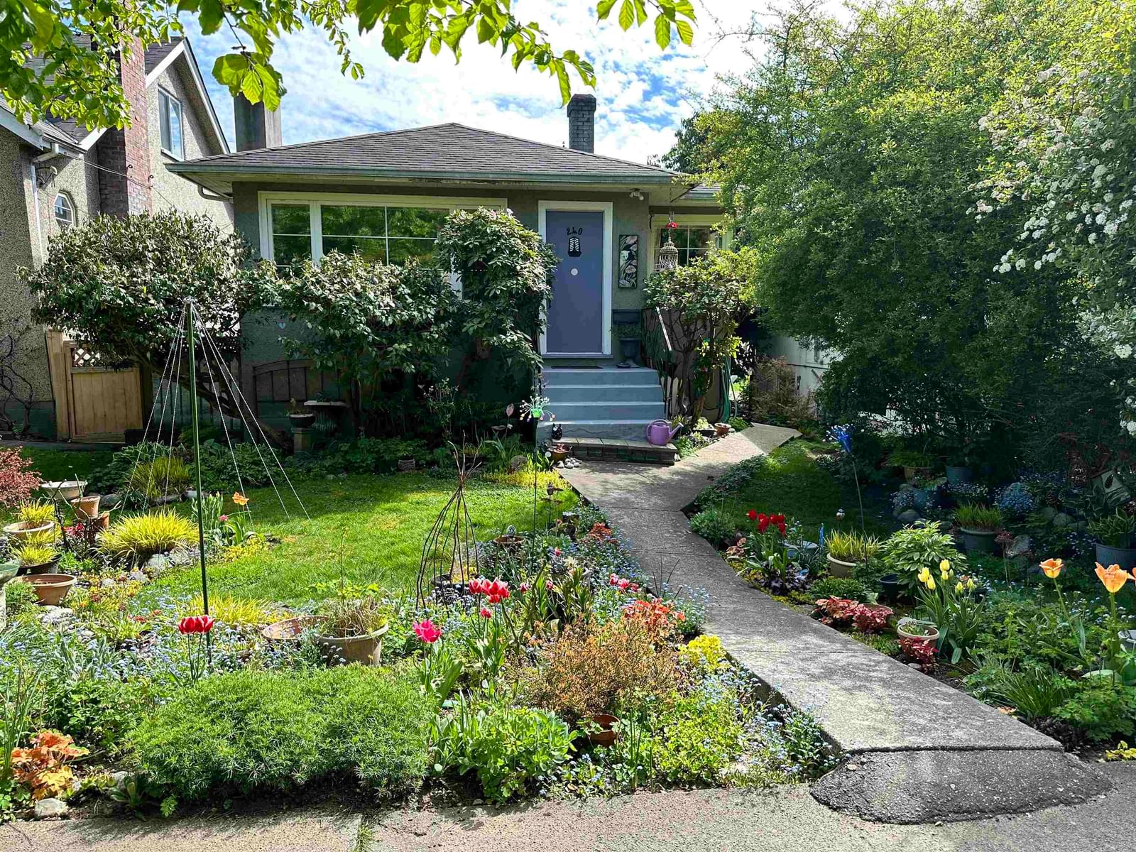 Listing Image 1