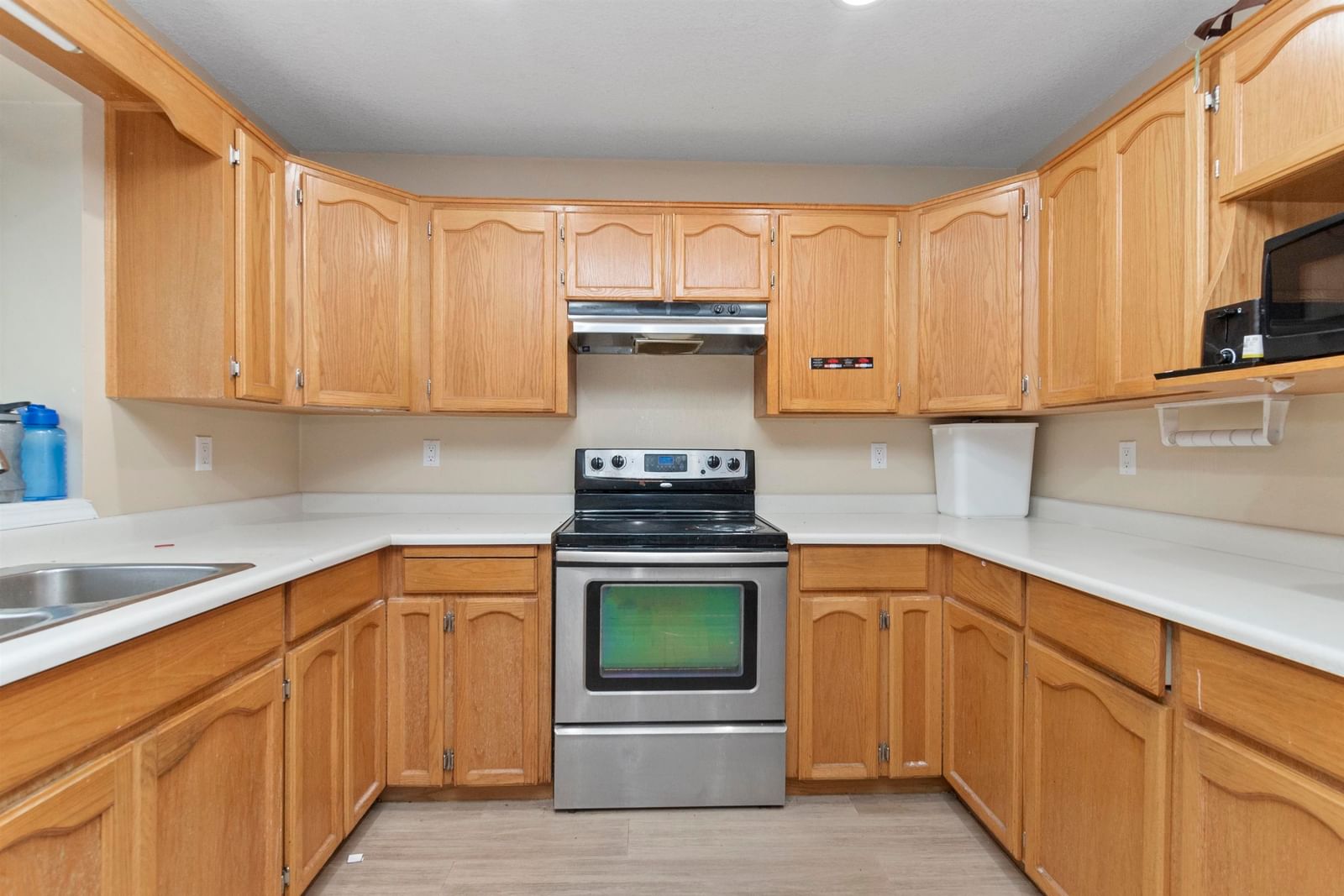 Listing Image 20