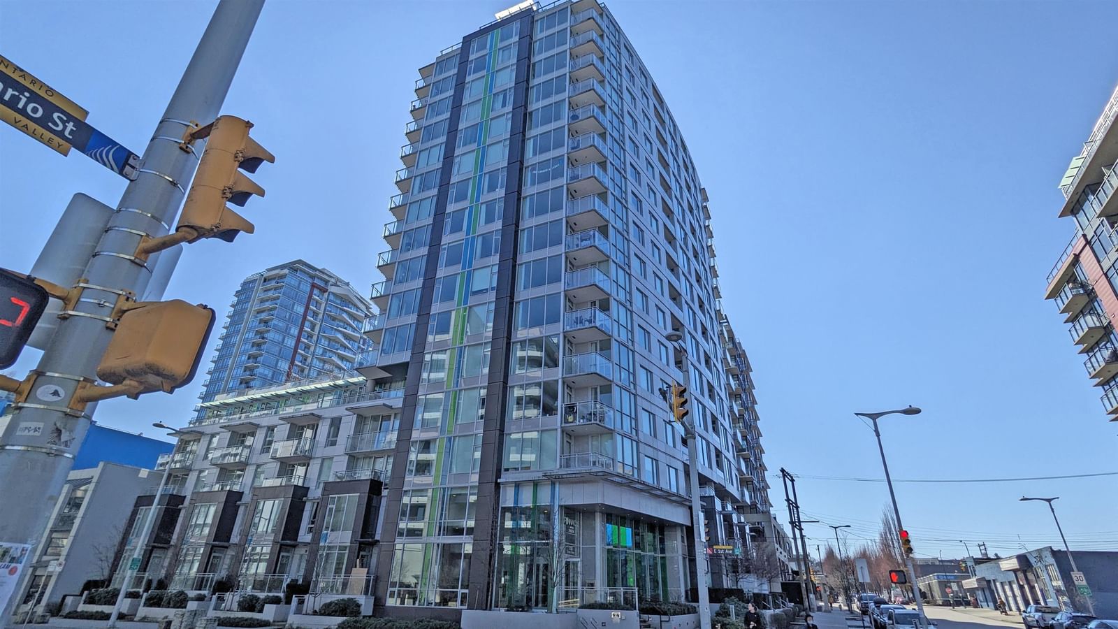 Listing Image 1