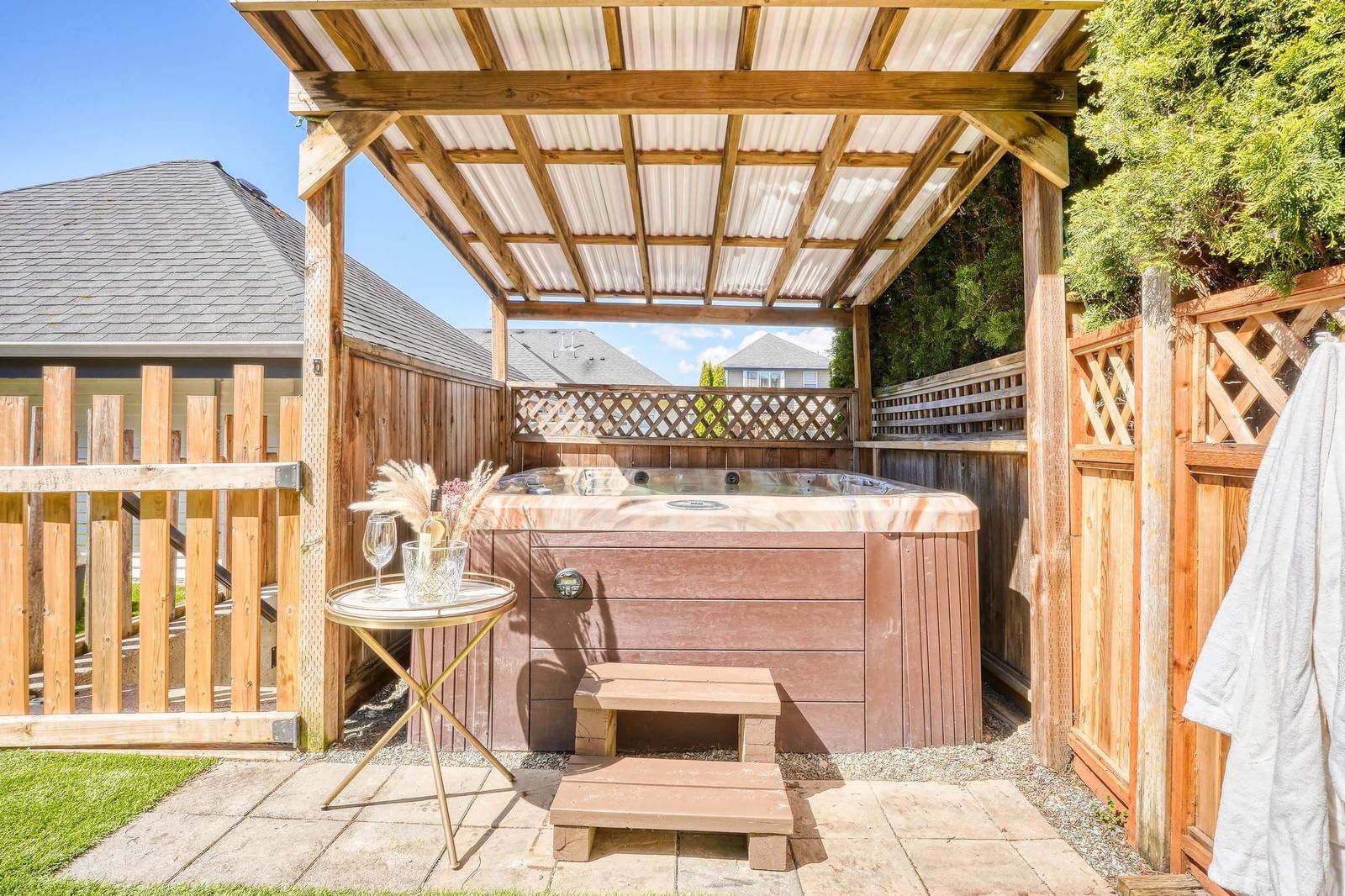Listing Image 15