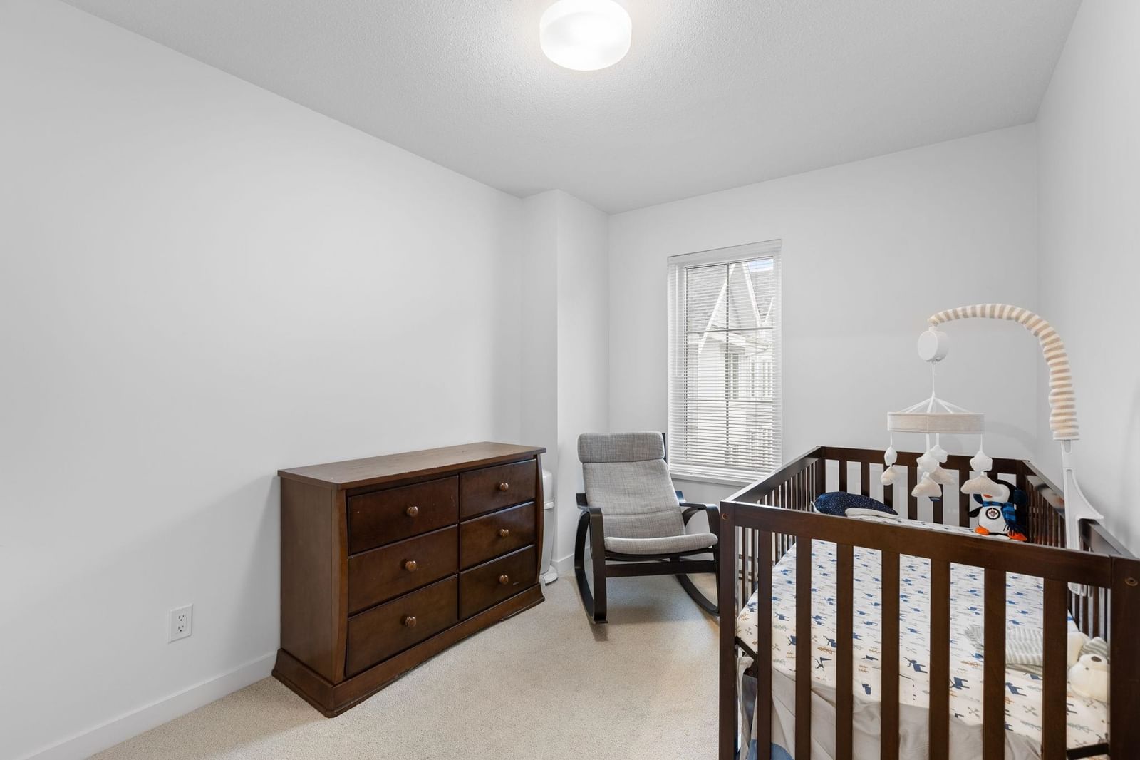 Listing Image 30
