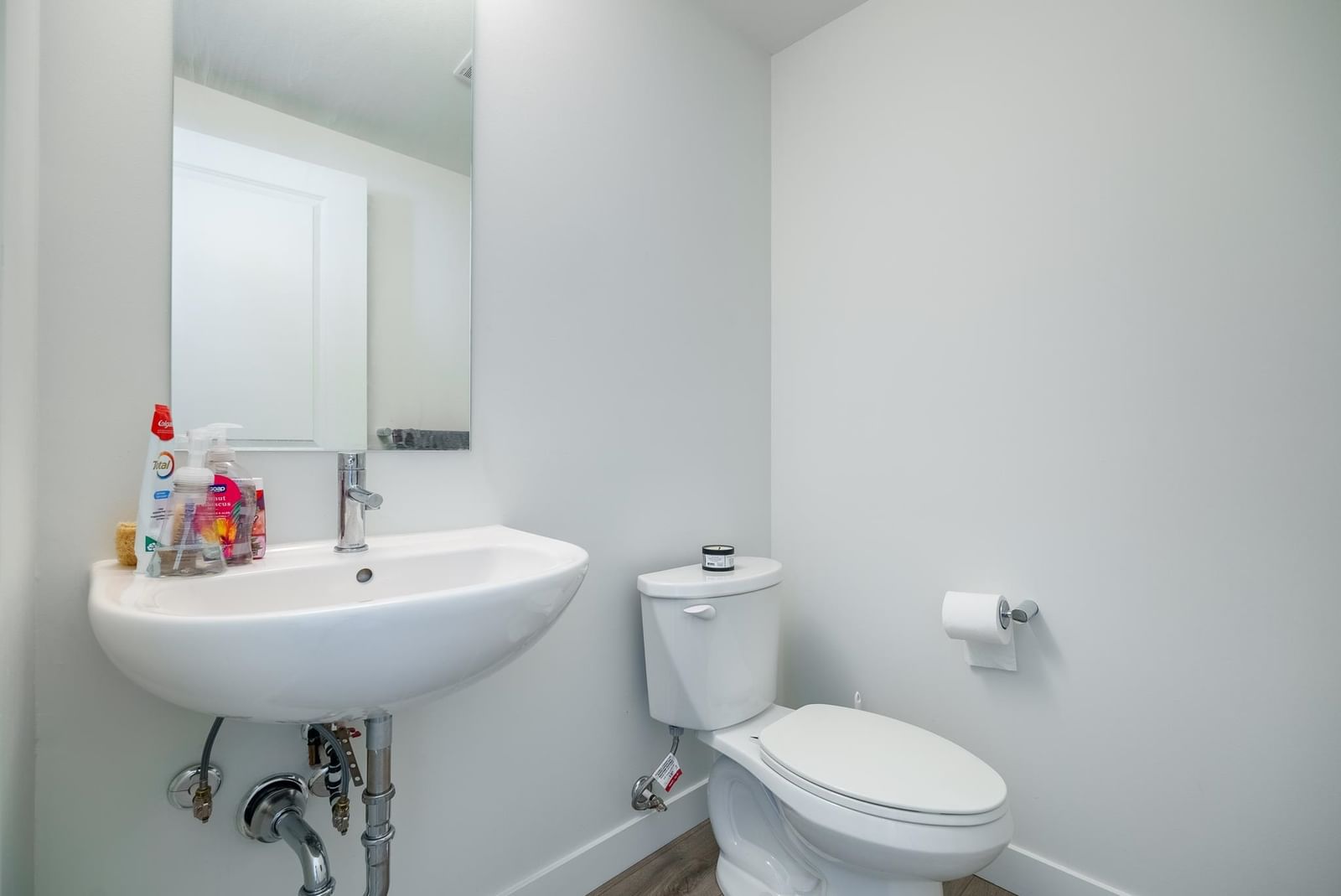 Listing Image 10
