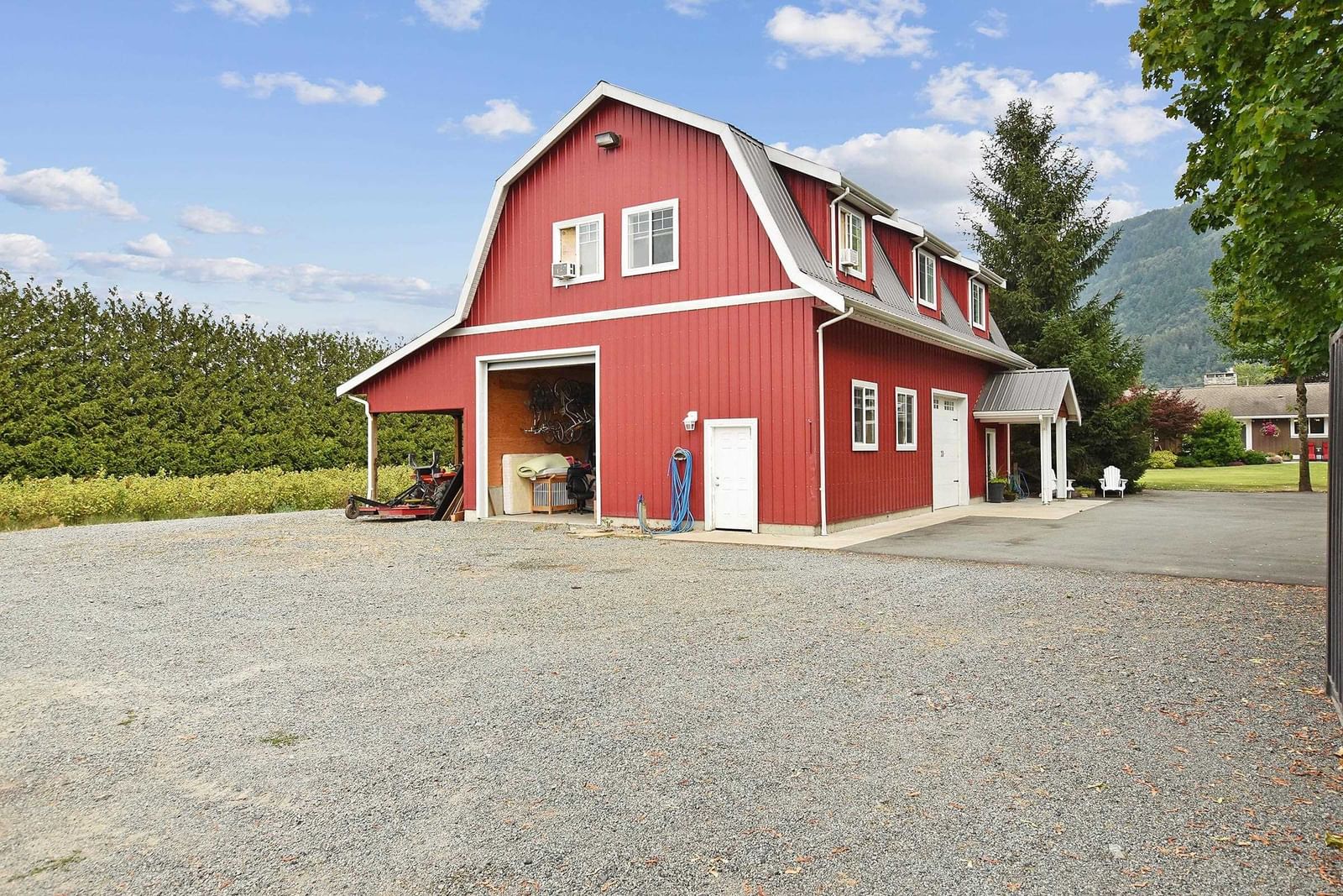 Listing Image 38
