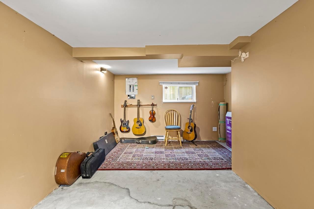 Listing Image 20